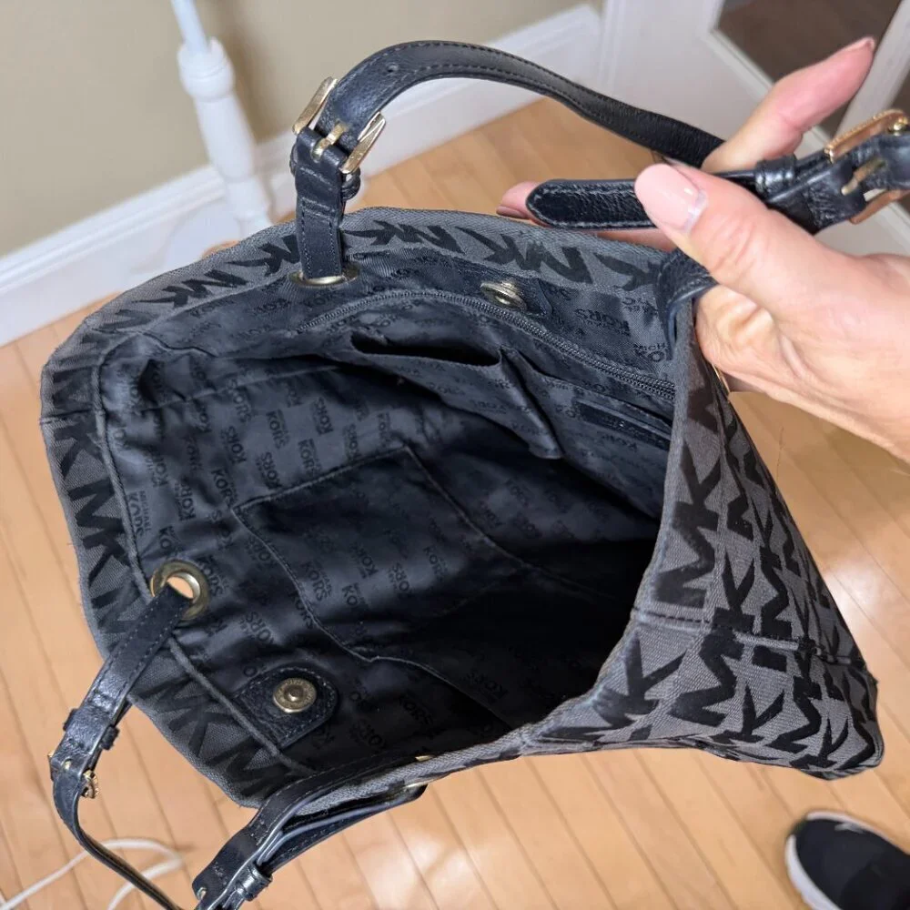 Michael Kors Black Leather Monogram Jet Set Grab Shoulder Tote Bag